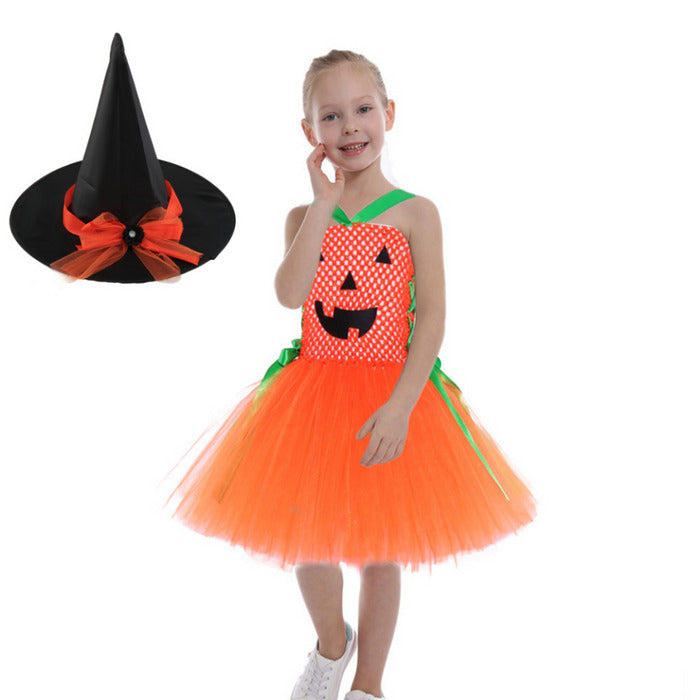 Fantasia Infantil Abóbrinha Encantada com vestido e chapéu, em tule, nylon e poliéster. Perfeita para crianças em festas de Halloween, com design mágico e encantador!