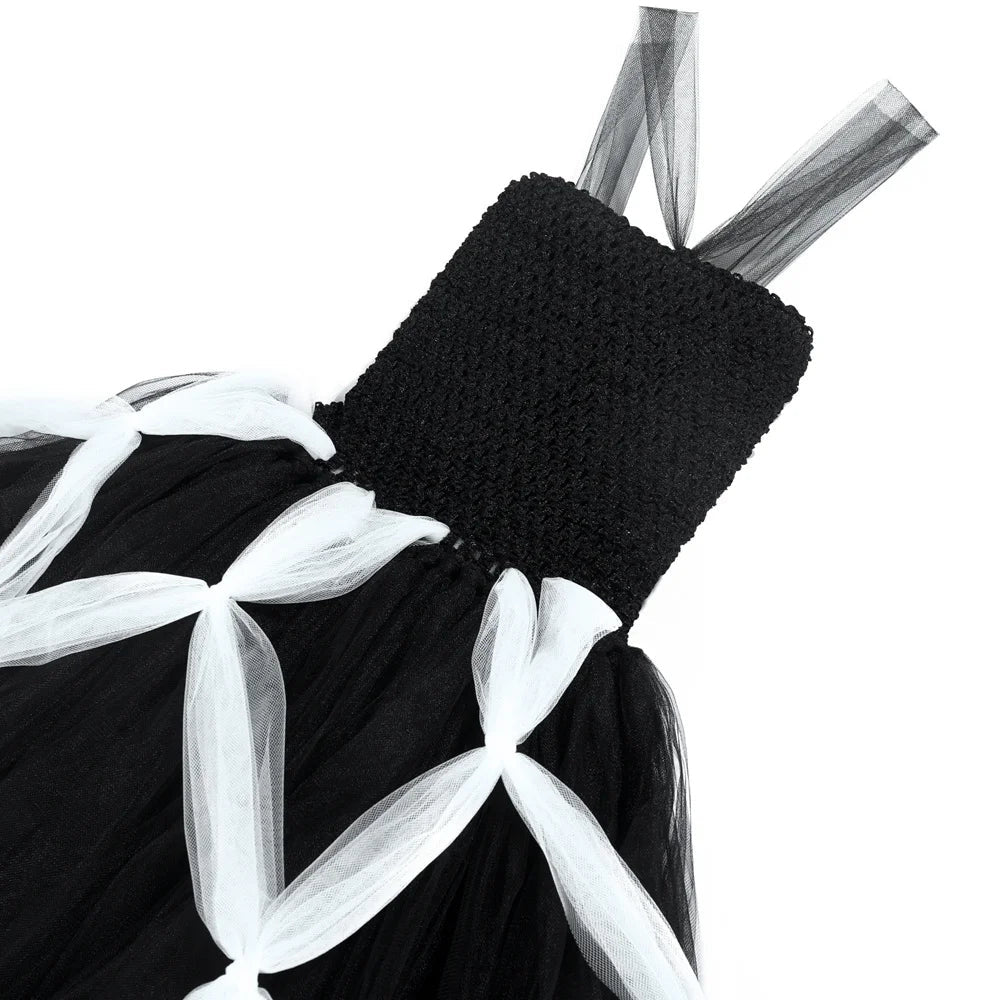 Fantasia Infantil Aranhinha Encantada com vestido e arquinho, em poliéster, nylon e voile. Perfeita para crianças, ideal para Halloween e brincadeiras mágicas com charme!