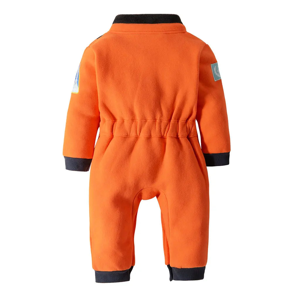 Fantasia Infantil Bebê Astronauta com macacão em veludo e poliéster. Perfeita para bebês, ideal para festas e eventos, com design autêntico de explorador espacial!