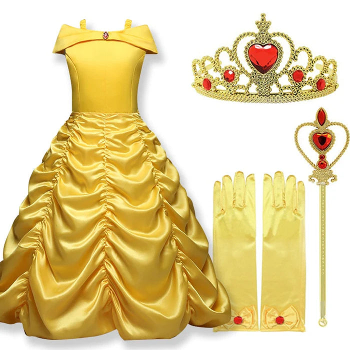 Fantasia Infantil Bela Contos de Fadas com vestido, coroa, varinha e luva, em poliéster e algodão. Perfeita para crianças, combina magia e conforto em brincadeiras!