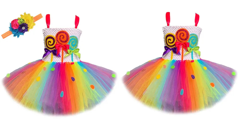 Fantasia Infantil Doces Arco Íris, em poliéster e nylon. Perfeita para crianças, combina magia e conforto em brincadeiras encantadas e festas temáticas doces!
