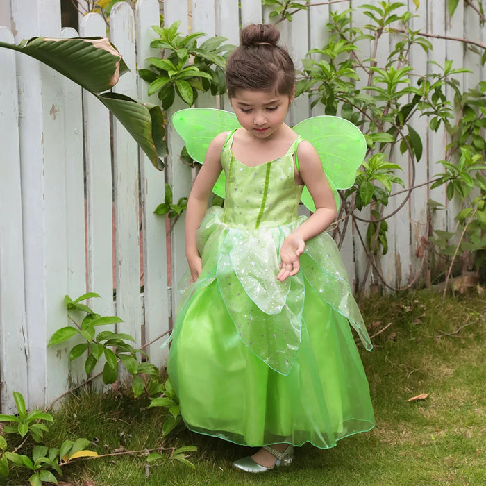 Fantasia Infantil Fada Tinker Bell com vestido, asa, luva, coroa, colar e brinco, em poliéster e viscose. Perfeita para crianças, combina magia e conforto em aventuras!