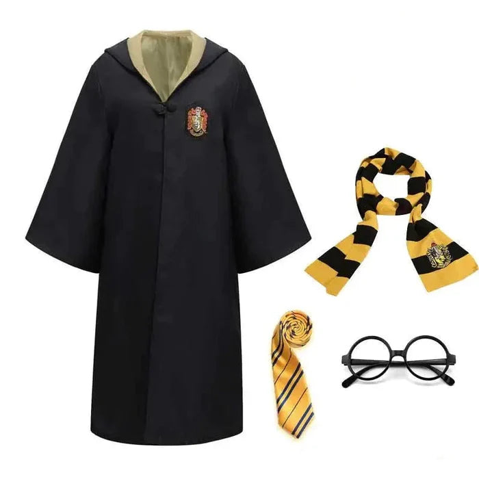 Fantasia Infantil Harry Potter, em poliéster, perfeita para crianças em aventuras mágicas. Ideal para festas e brincadeiras, combina estilo e imaginação com qualidade!
