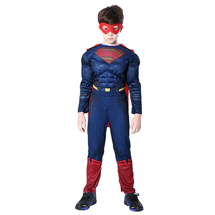 Fantasia Infantil Heróis Cosplay, em poliéster, perfeita para crianças em aventuras mágicas. Ideal para festas e brincadeiras, combina estilo e imaginação com qualidade!