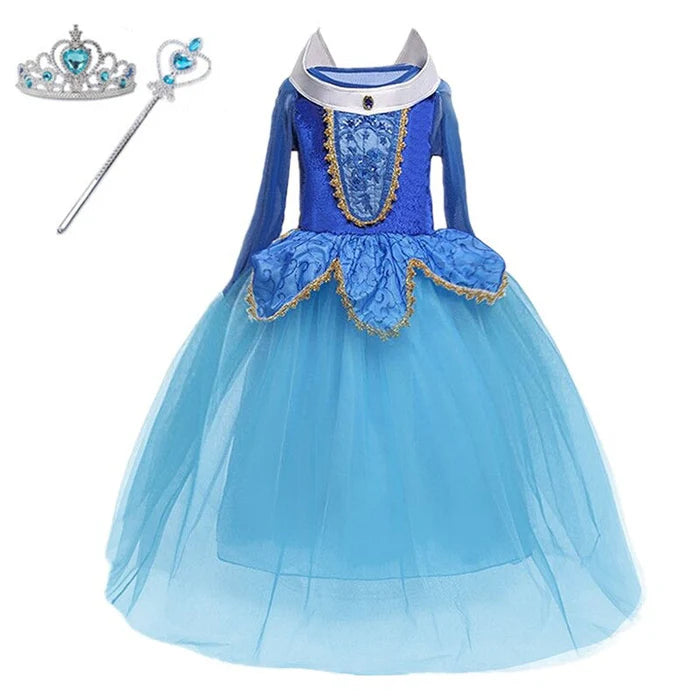 Fantasia Infantil Aurora Azul Clássico com vestido, varinha e coroa, em poliéster e viscose. Perfeita para crianças em festas, com design mágico da Bela Adormecida!