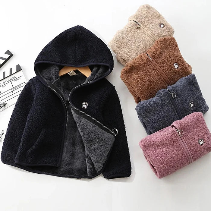 Jaqueta Infantil em Algodão com Capuz, quente e estilosa, com forro de pelúcia e isolamento térmico. Perfeita para crianças no inverno, confortável e durável!