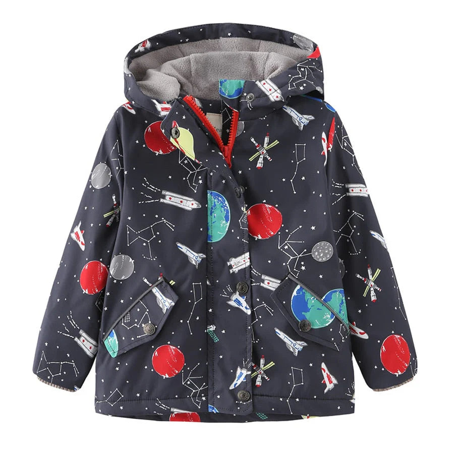 Jaqueta Infantil Estampada com Capuz Unissex, quente e estilosa, com forro de pelúcia e isolamento térmico. Perfeita para crianças no inverno, em poliéster e algodão!