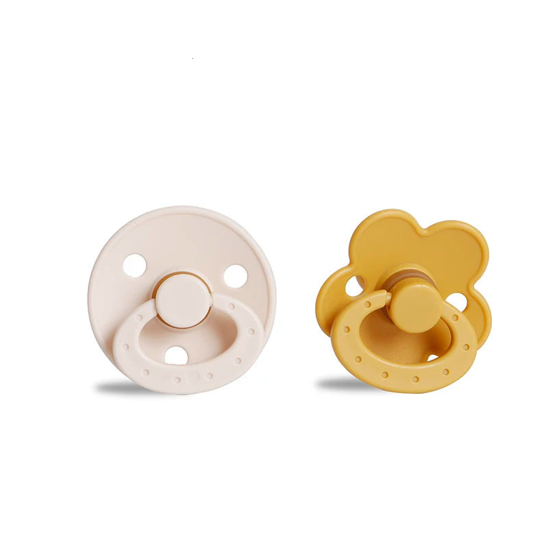 Chupeta ModaBebê em silicone grau alimentício, anatômica e livre de BPA, kit com 2 peças seguras e confortáveis para bebês.