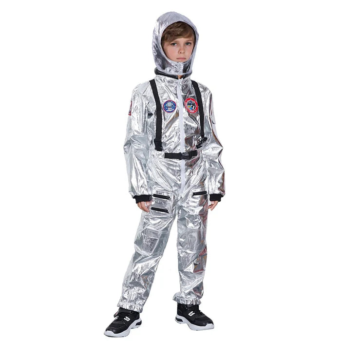 Fantasia Infantil Astronauta Espacial com macacão, em poliéster. Perfeita para crianças, combina aventuras espaciais e conforto, ideal para brincadeiras e festas!