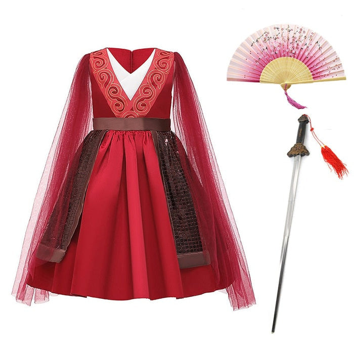 Fantasia Infantil Guerreira Mulan com vestido, leque e espada, em poliéster. Perfeita para crianças em festas e eventos, inspirada na heroína com estilo e bravura!