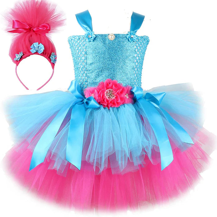 Fantasia Infantil Vestido Poppy Trolls com vestido e arquinho, em nylon, malha, cetim e voil. Perfeita para crianças, combina magia e conforto em aventuras encantadas!